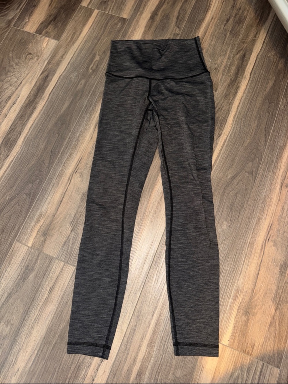 Lulu lemon wunder train